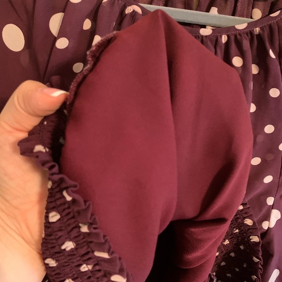 Melanie Lyne polkadot burgundy blouse - Picture 5 of 8